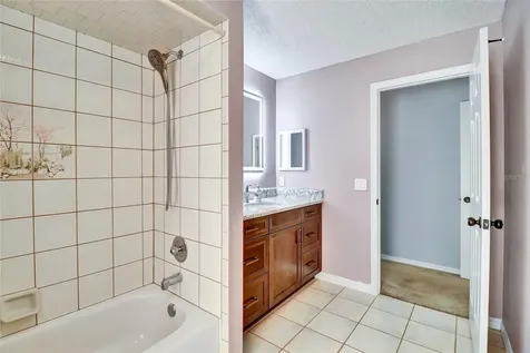 4318 Woodtree Lane Orlando FL 32835