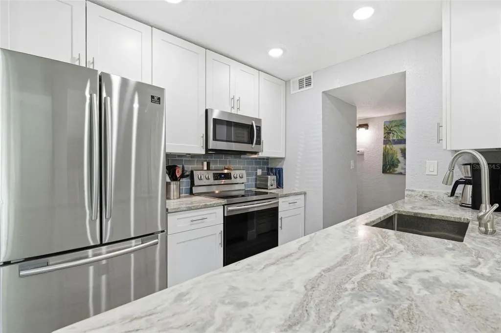 3775 40th Lane S St Petersburg FL 33711
