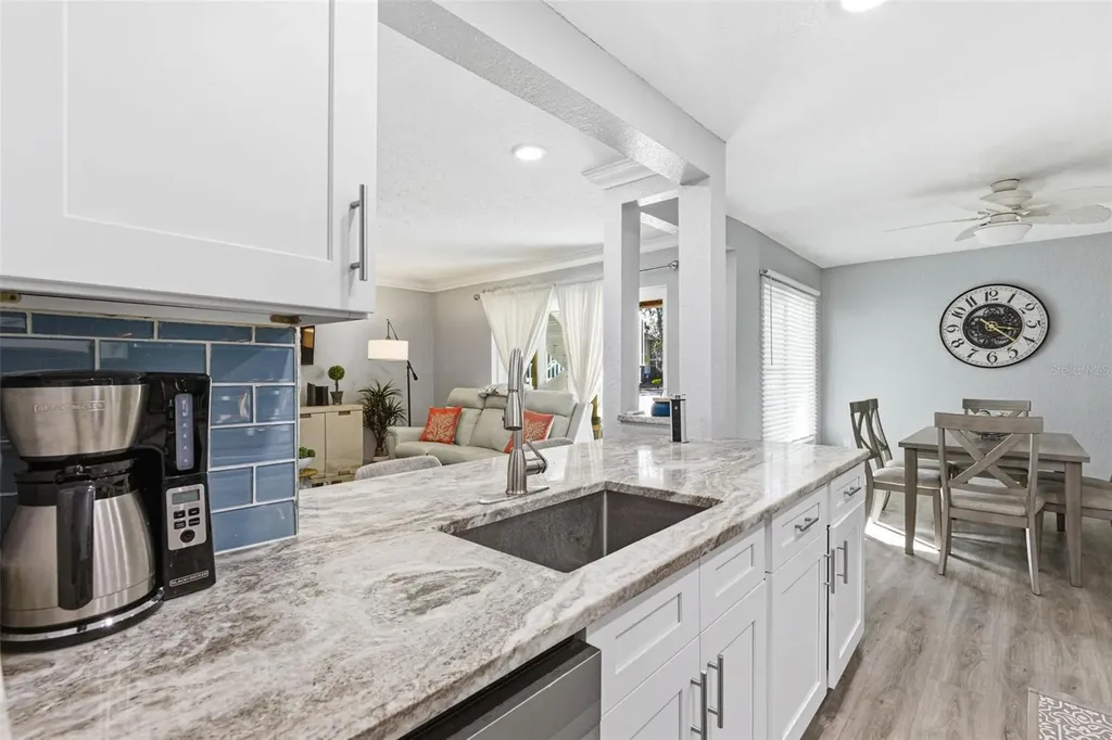 3775 40th Lane S St Petersburg FL 33711