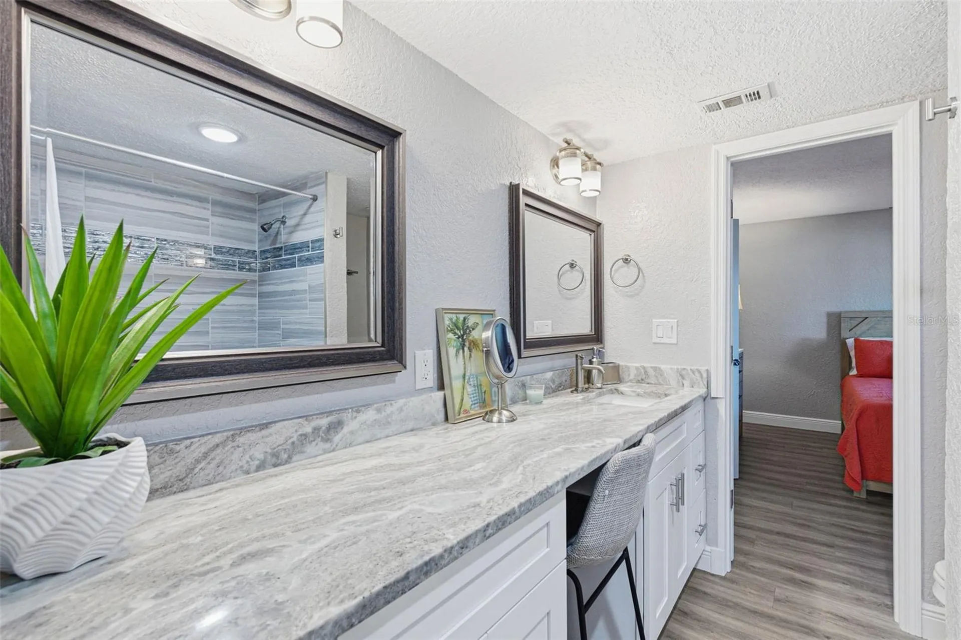 3775 40th Lane S St Petersburg FL 33711