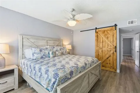 3775 40th Lane S St Petersburg FL 33711
