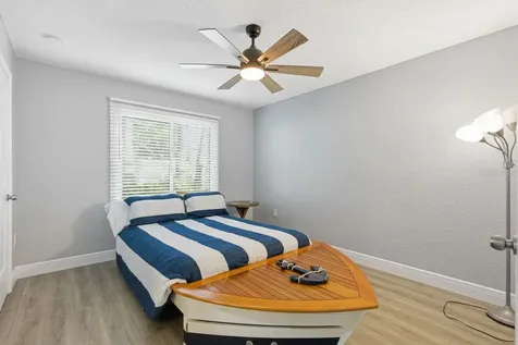 3775 40th Lane S St Petersburg FL 33711