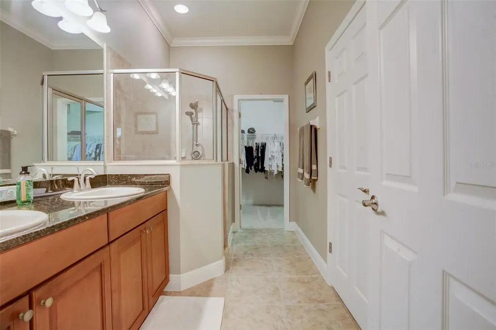 219 Sunset Crest Court Apollo Beach FL 33572