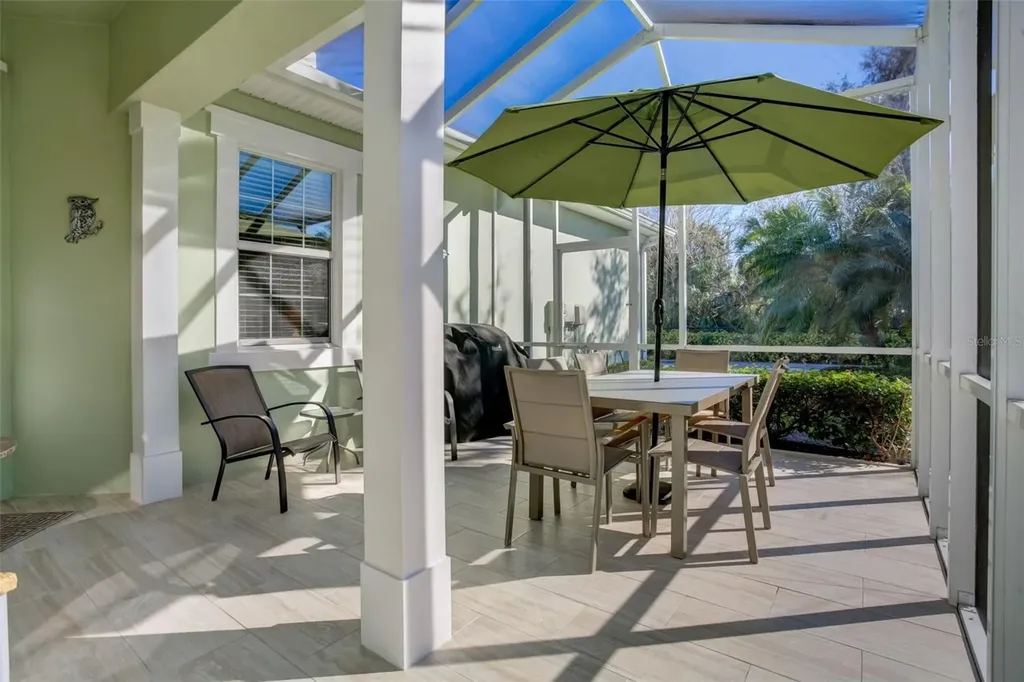 219 Sunset Crest Court Apollo Beach FL 33572