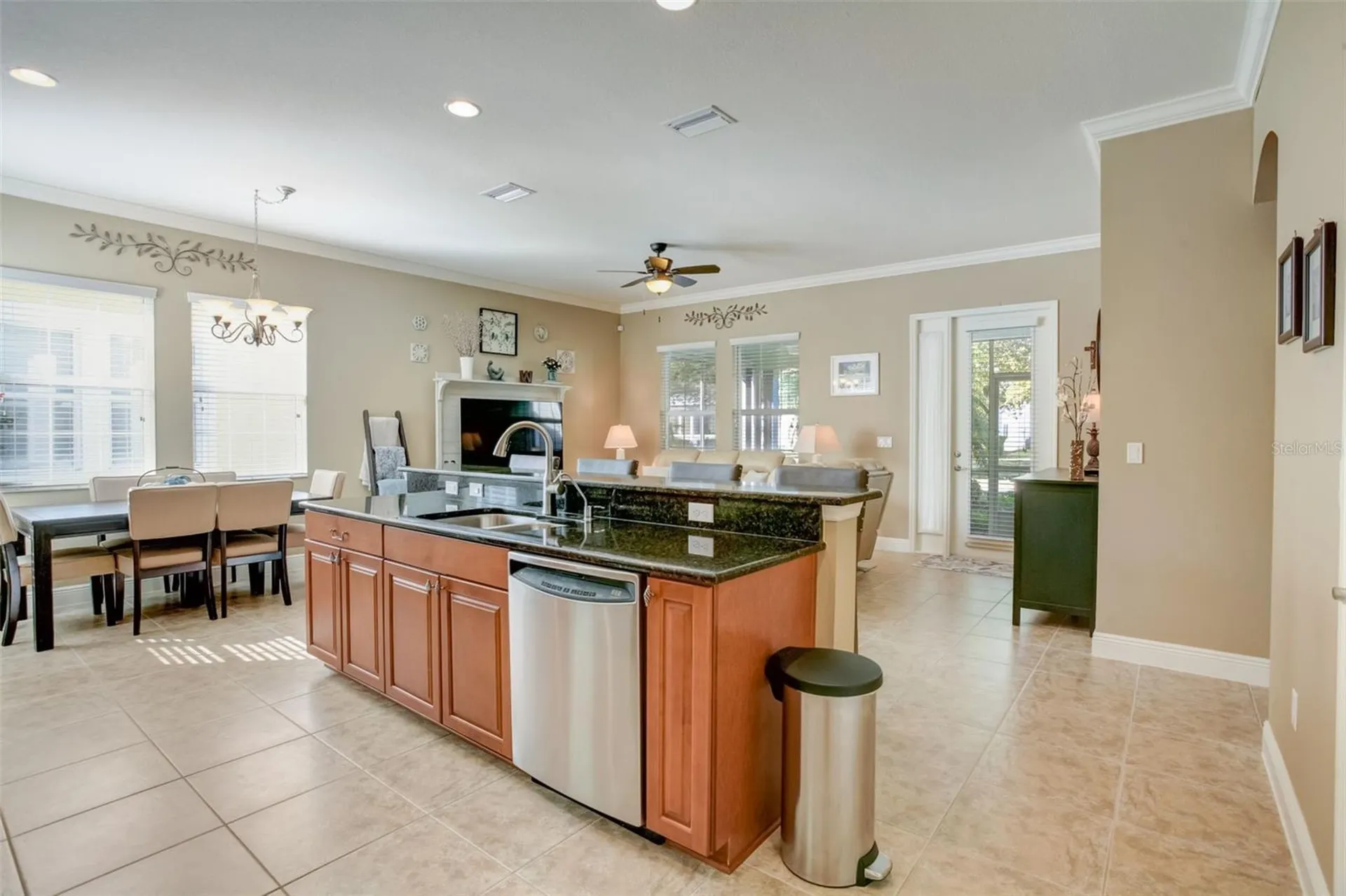 219 Sunset Crest Court Apollo Beach FL 33572
