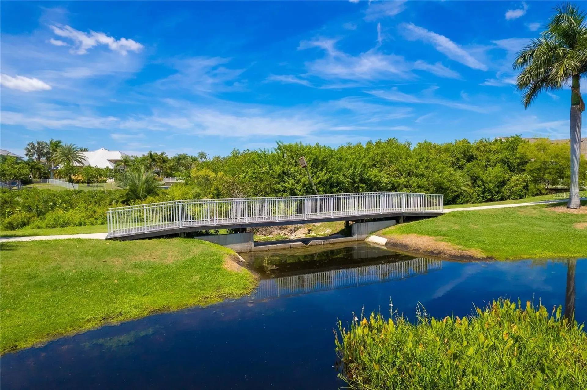 219 Sunset Crest Court Apollo Beach FL 33572