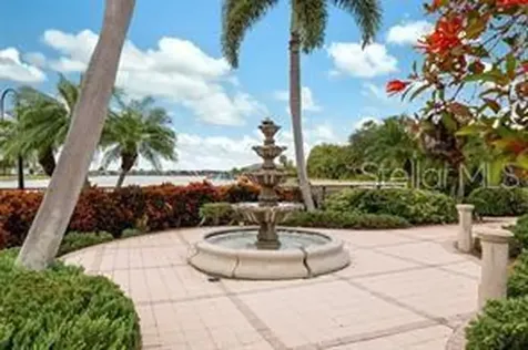219 Sunset Crest Court Apollo Beach FL 33572