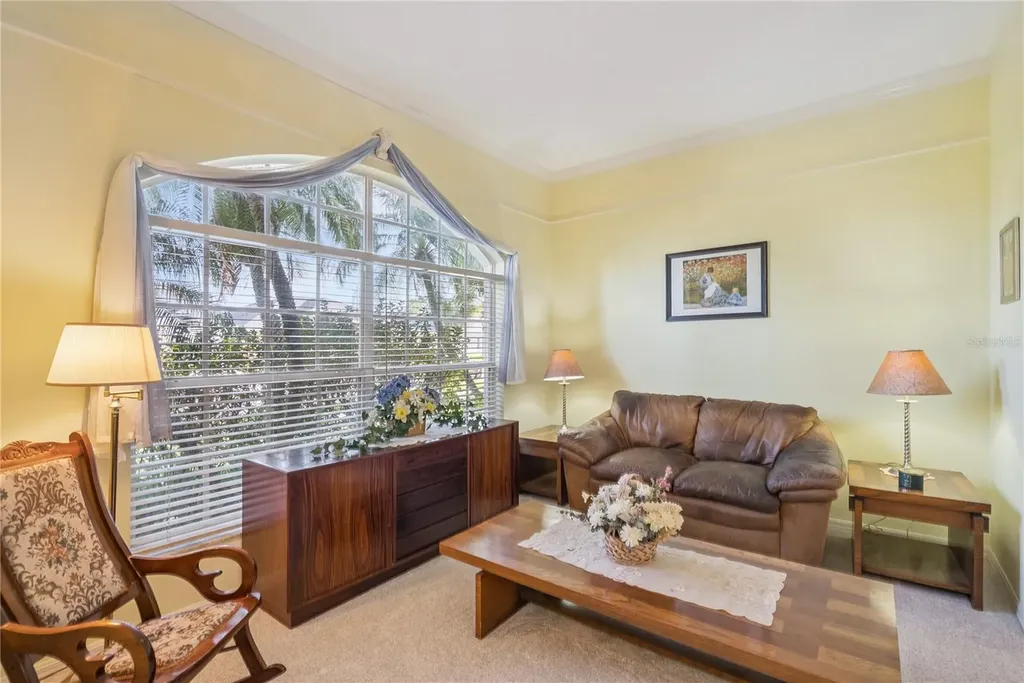 639 Lakehaven Circle Orlando FL 32828