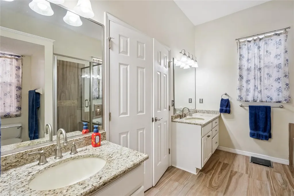 639 Lakehaven Circle Orlando FL 32828
