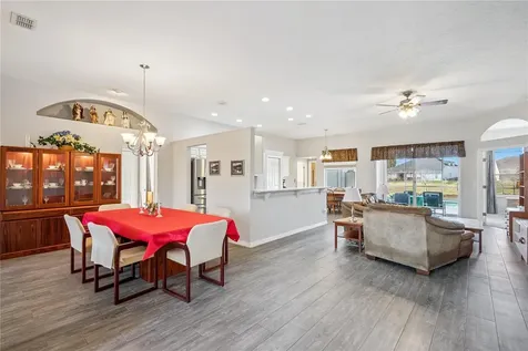 639 Lakehaven Circle Orlando FL 32828