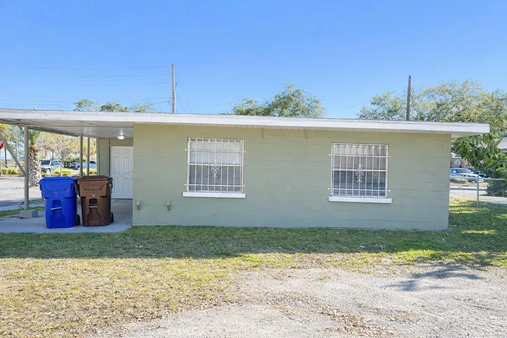 413 Bryan Street Kissimmee FL 34741