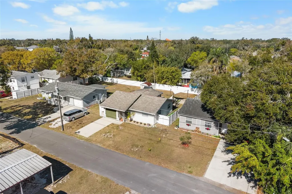 1221 36th Terrace N St Petersburg FL 33704