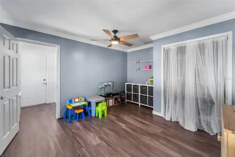 1221 36th Terrace N St Petersburg FL 33704