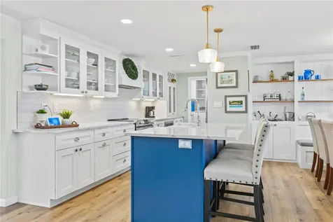 3122 Regatta Circle Sarasota FL 34231
