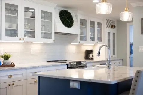 3122 Regatta Circle Sarasota FL 34231