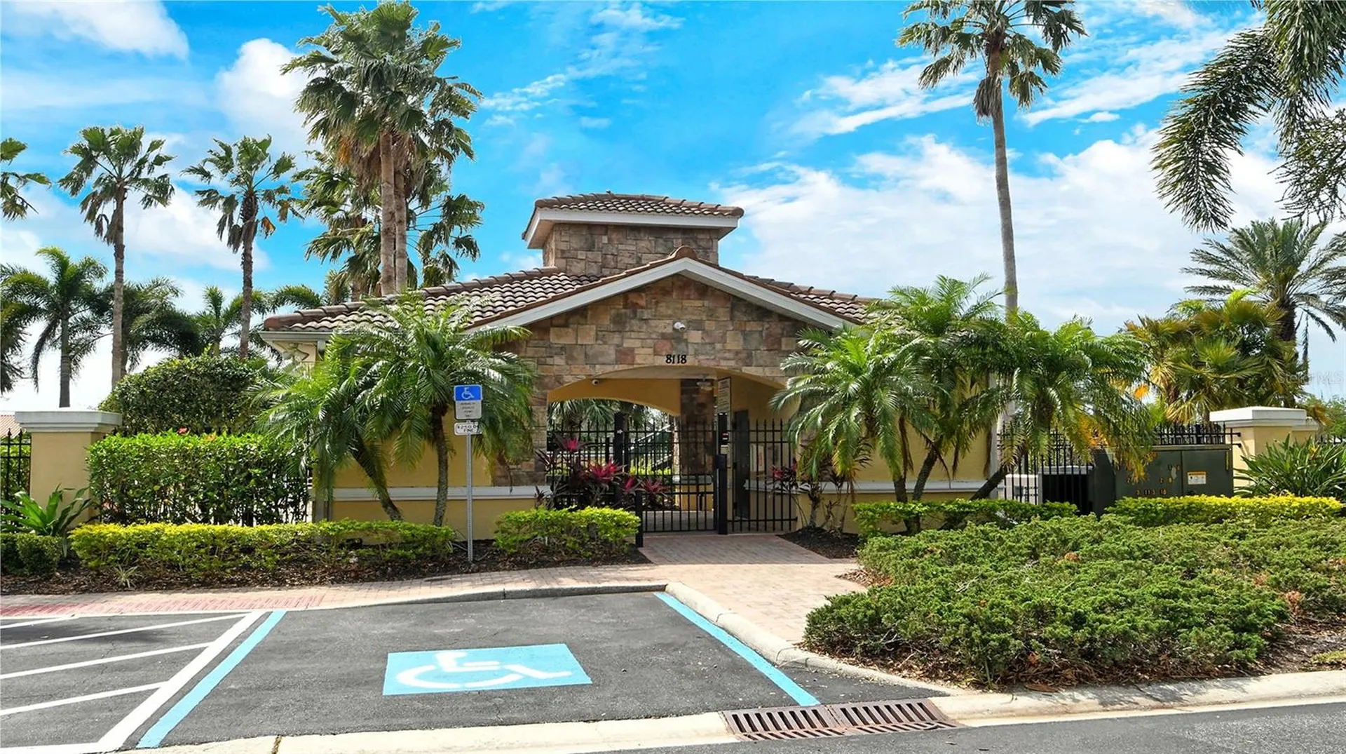 7983 Limestone Lane Sarasota FL 34233