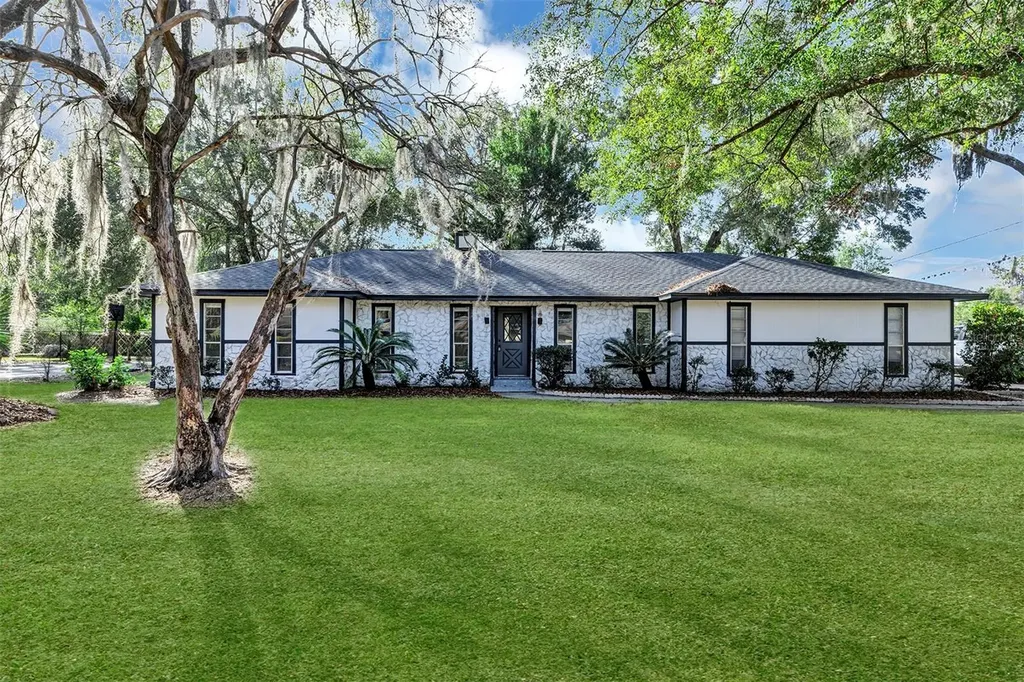 3810 SE 22nd Place Ocala FL 34471