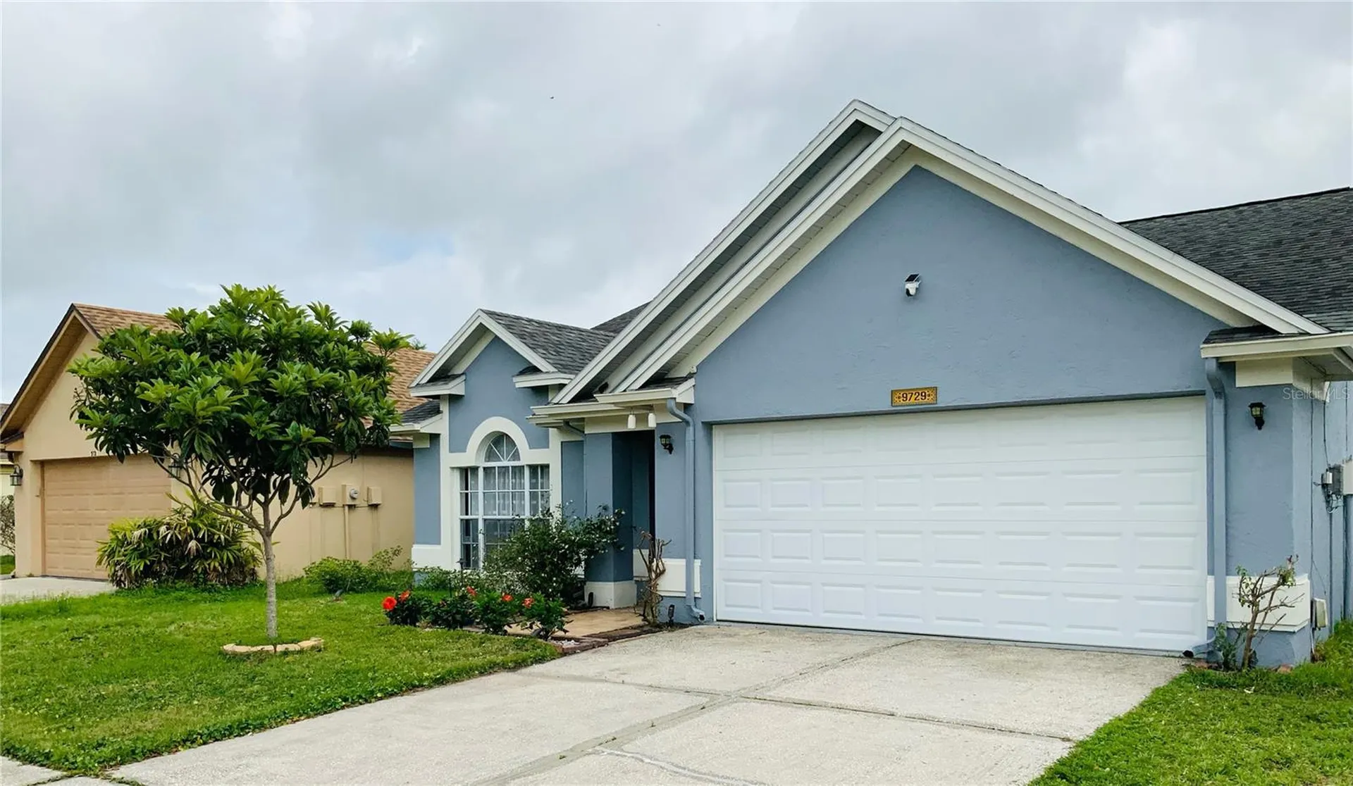 9729 Cypress Shadow Avenue Tampa FL 33647
