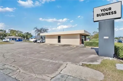 2422 S French Avenue Sanford FL 32771