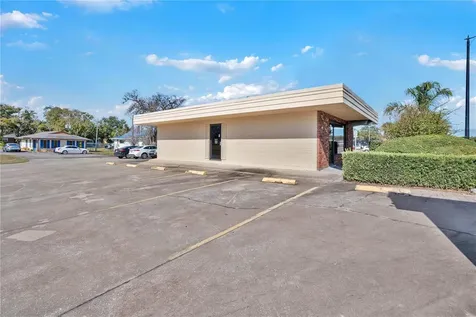 2422 S French Avenue Sanford FL 32771