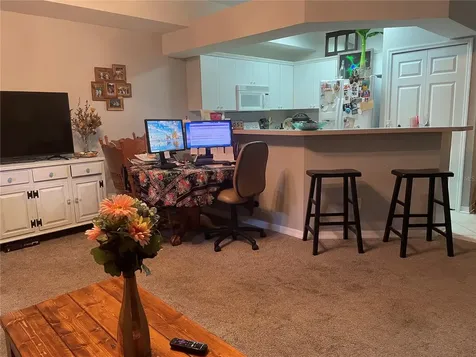 4945 NW 1st Place Gainesville FL 32607