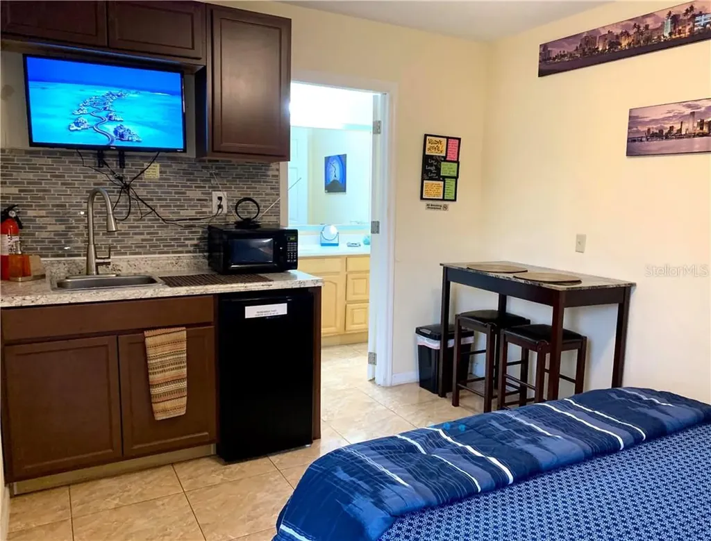 2721 Raeford Road Orlando FL 32806