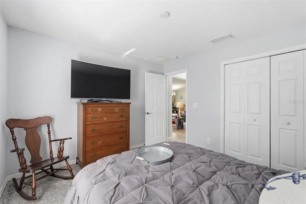 3418 72nd Drive E Sarasota FL 34243