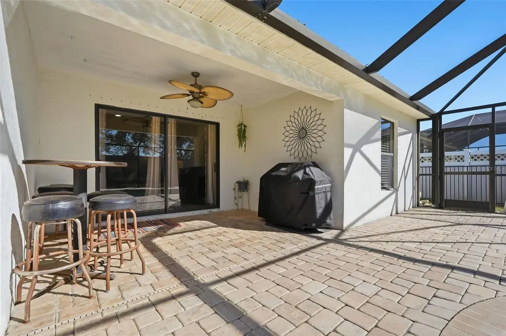 3418 72nd Drive E Sarasota FL 34243