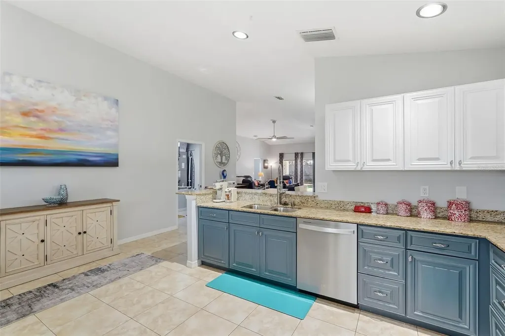 3418 72nd Drive E Sarasota FL 34243