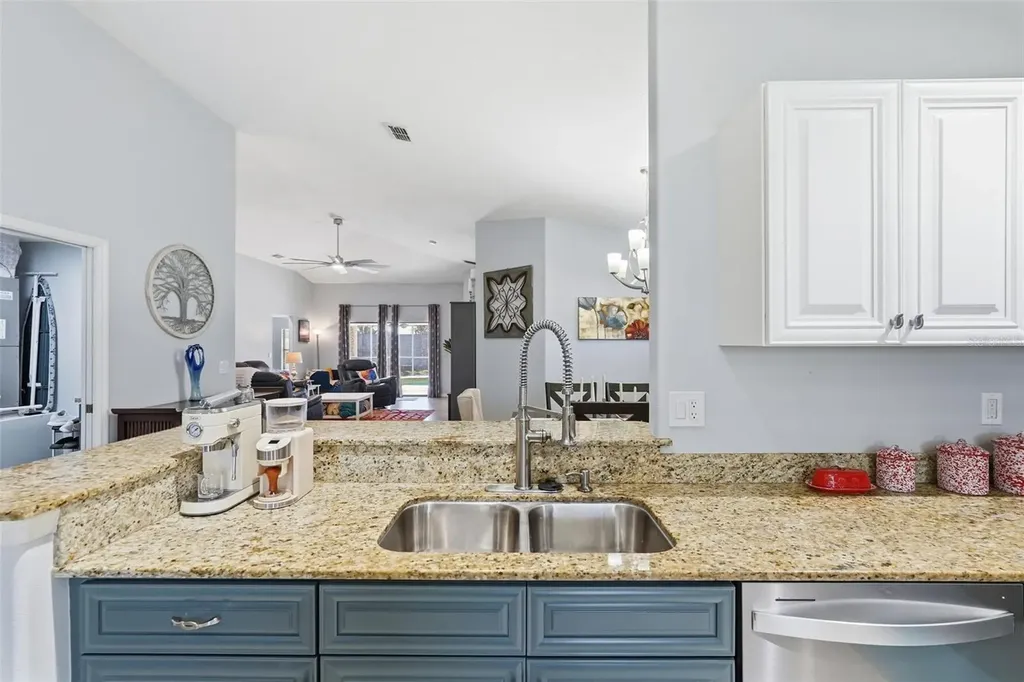 3418 72nd Drive E Sarasota FL 34243