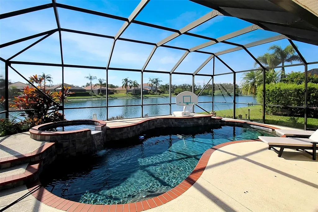 8820 Heritage Sound Drive Bradenton FL 34212
