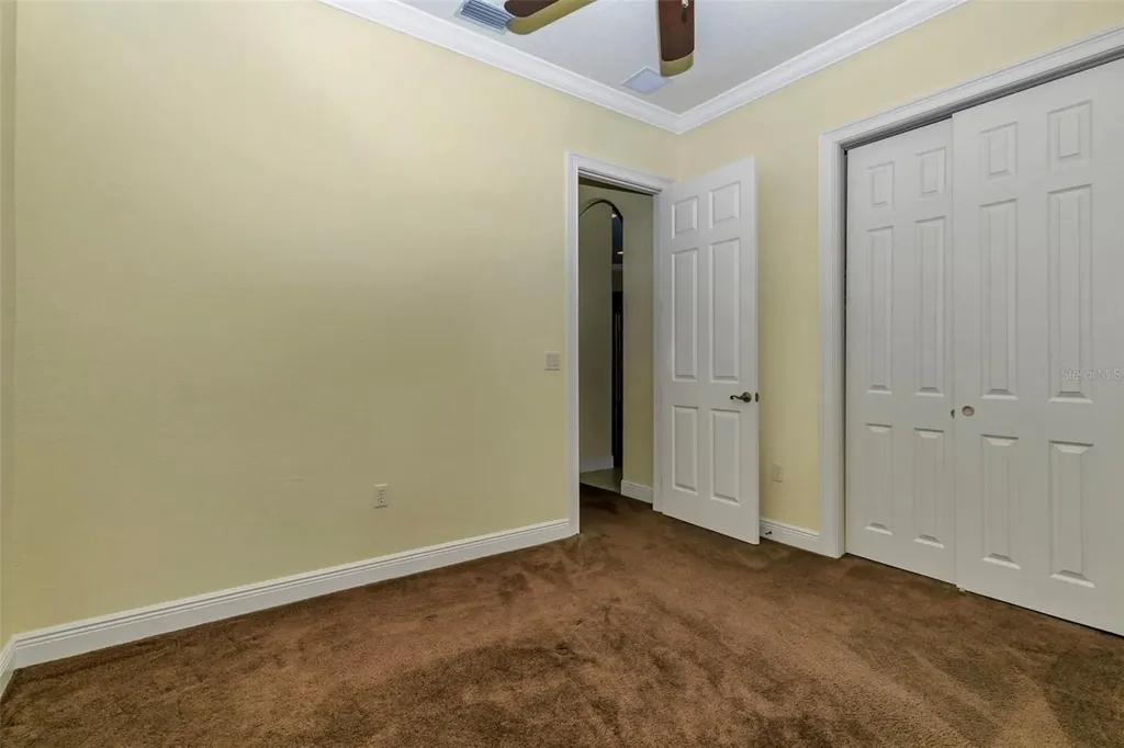 5203 Grove Manor Lady Lake FL 32159