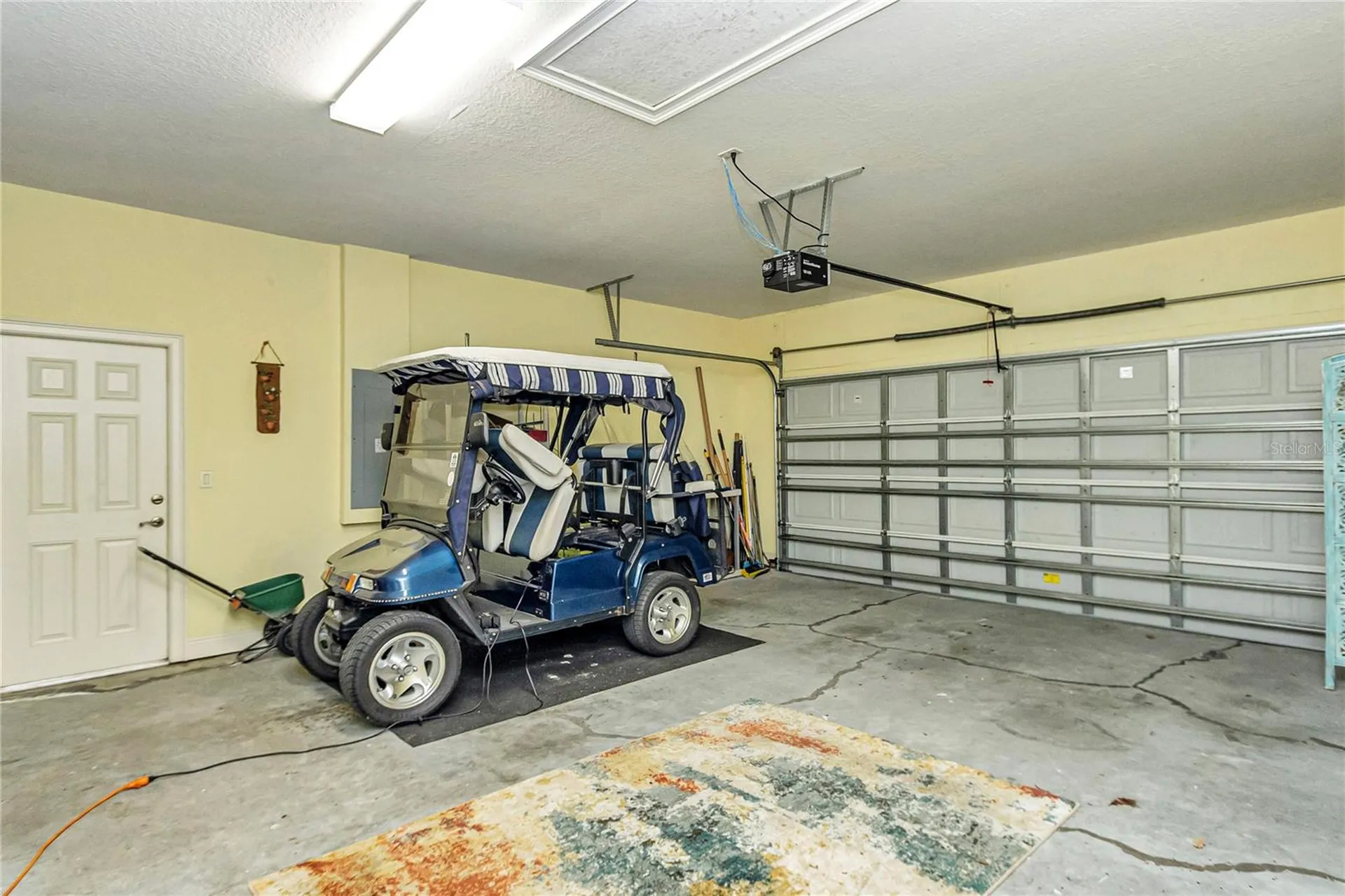 5203 Grove Manor Lady Lake FL 32159