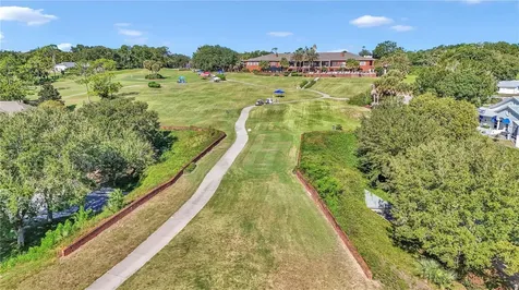 5203 Grove Manor Lady Lake FL 32159
