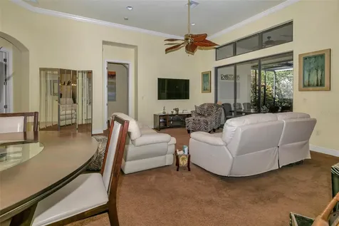 5203 Grove Manor Lady Lake FL 32159