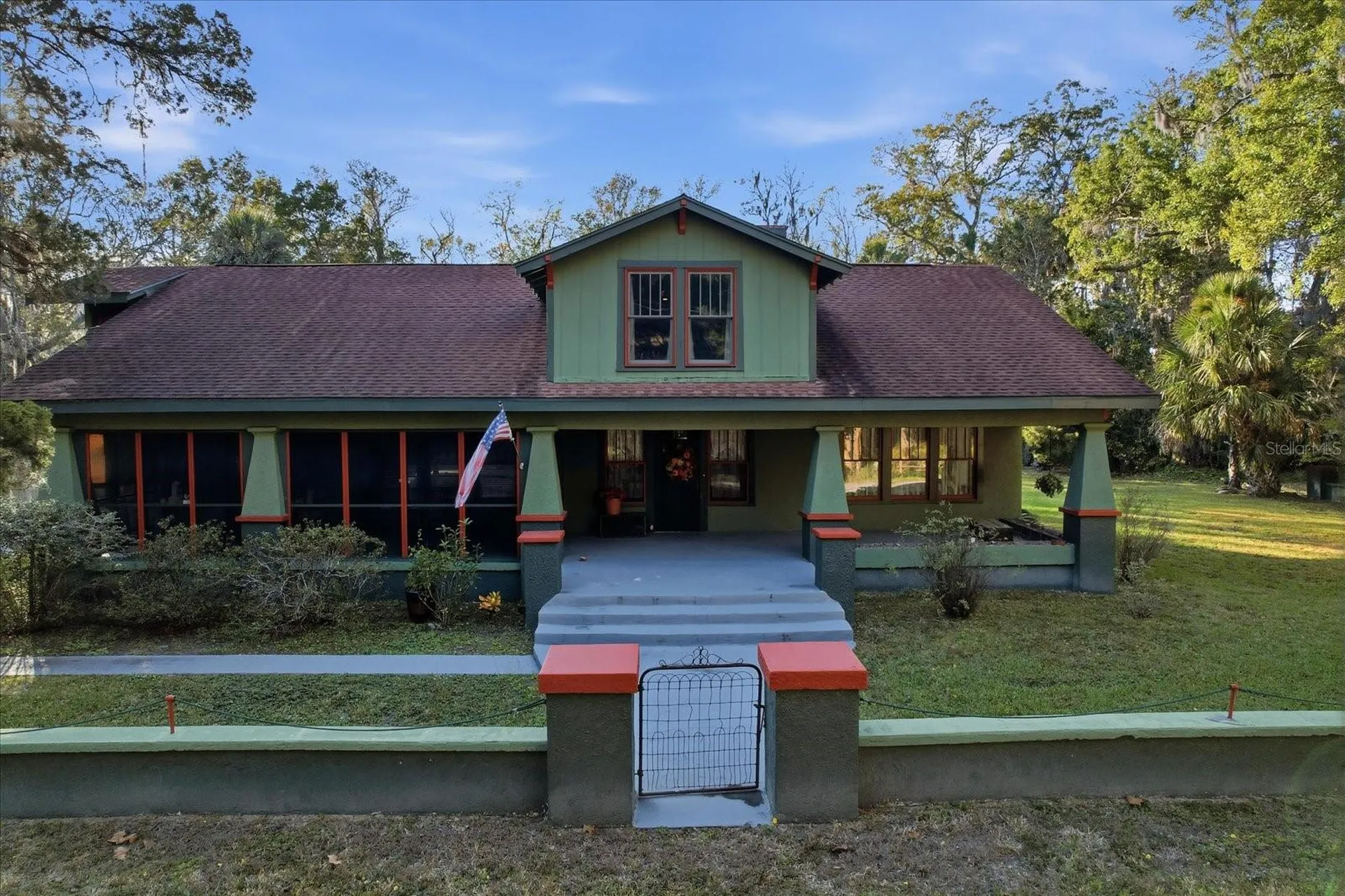 754 NE 2nd Avenue Crystal River FL 34428