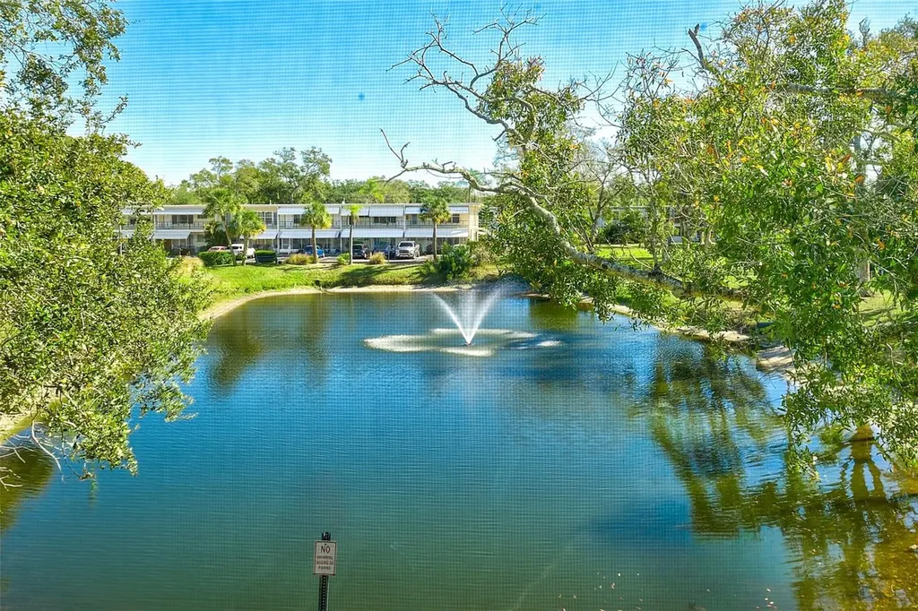 5664 40th Terrace N Kenneth City FL 33709