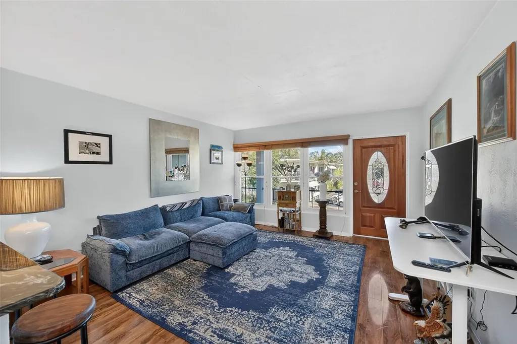 5664 40th Terrace N Kenneth City FL 33709