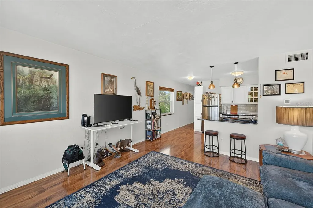 5664 40th Terrace N Kenneth City FL 33709