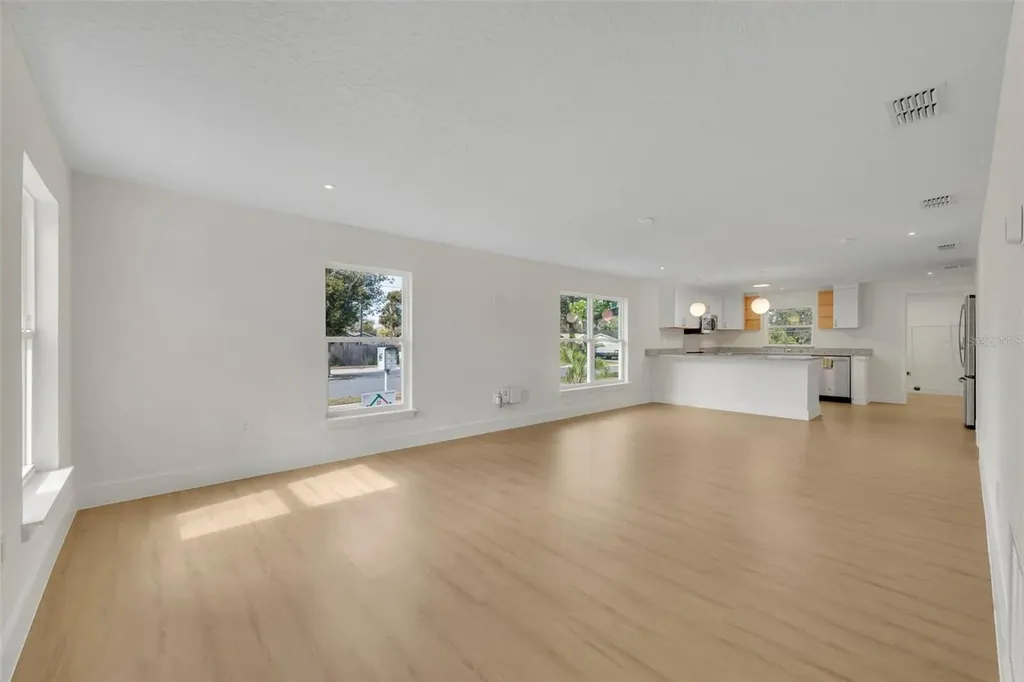 1303 Stowe Avenue Mount Dora FL 32757