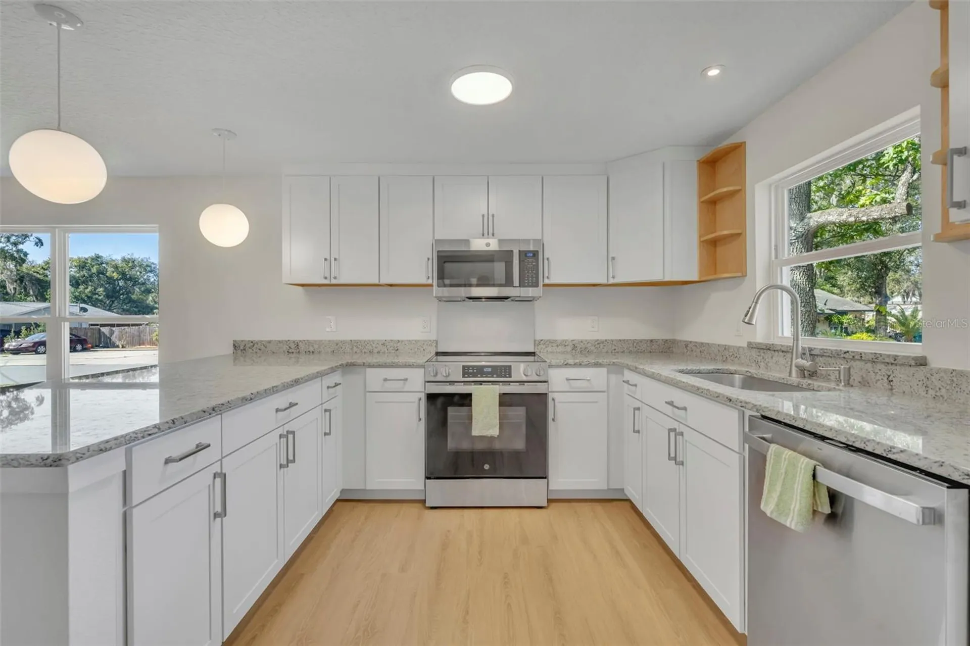 1303 Stowe Avenue Mount Dora FL 32757
