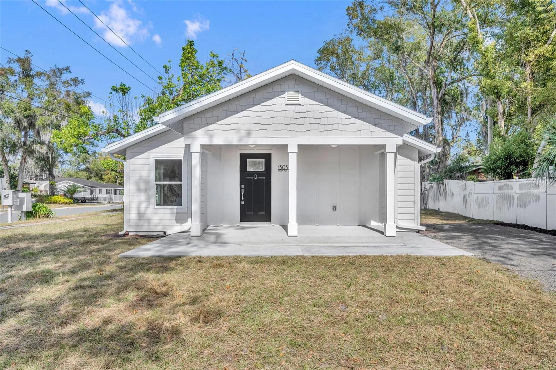 1303 Stowe Avenue Mount Dora FL 32757