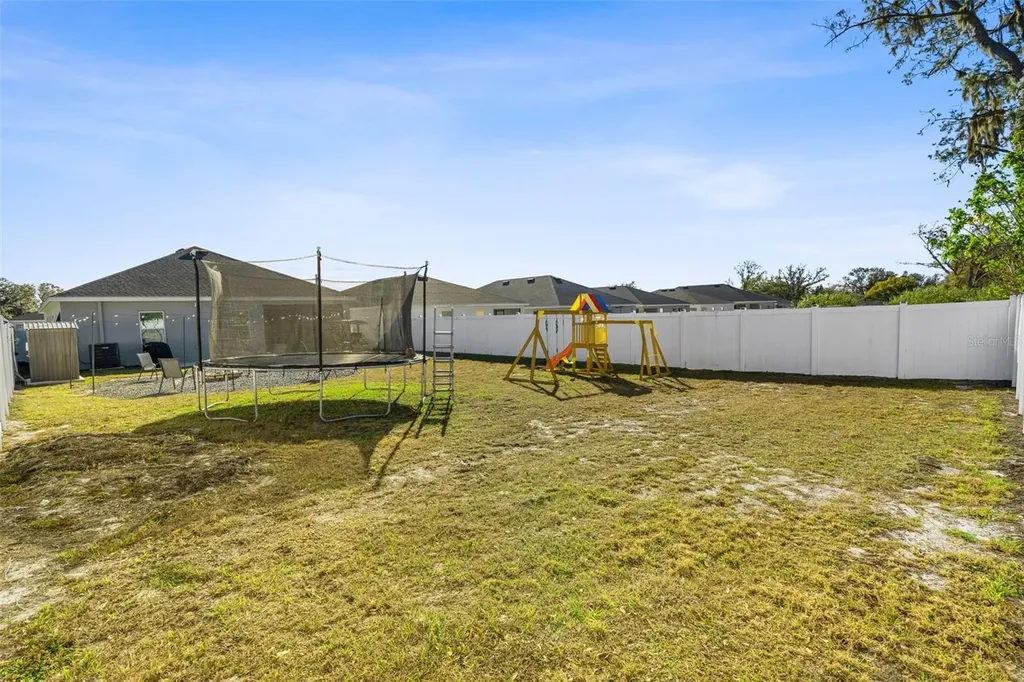 1056 Aruba Avenue Mulberry FL 33860