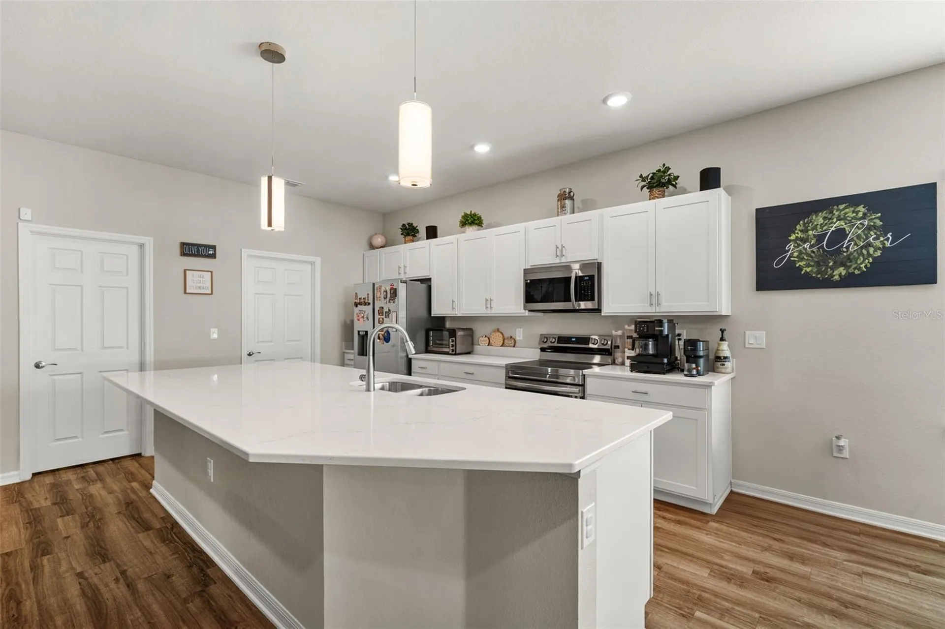 1056 Aruba Avenue Mulberry FL 33860