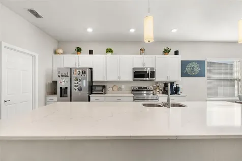 1056 Aruba Avenue Mulberry FL 33860