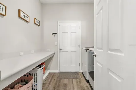 1056 Aruba Avenue Mulberry FL 33860