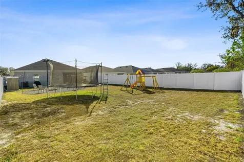1056 Aruba Avenue Mulberry FL 33860