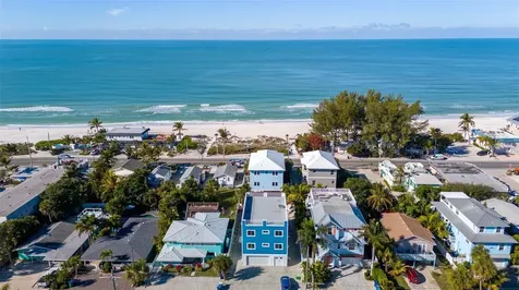2210 Avenue C Bradenton Beach FL 34217