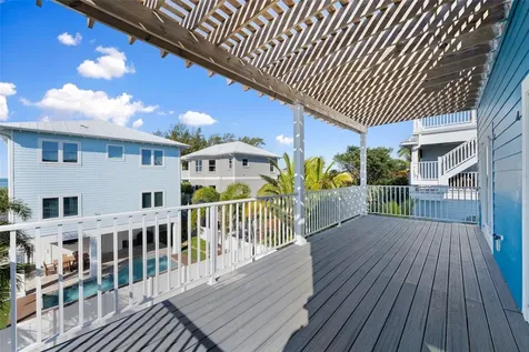 2210 Avenue C Bradenton Beach FL 34217