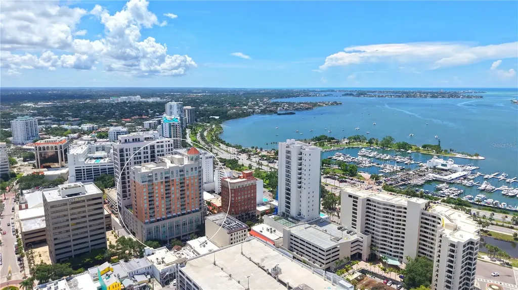 1350 Main Street Sarasota FL 34236